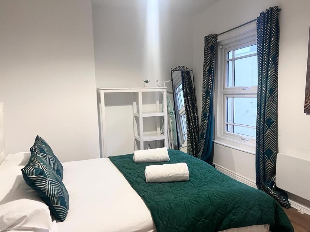Yeovil Apartments Esterno foto