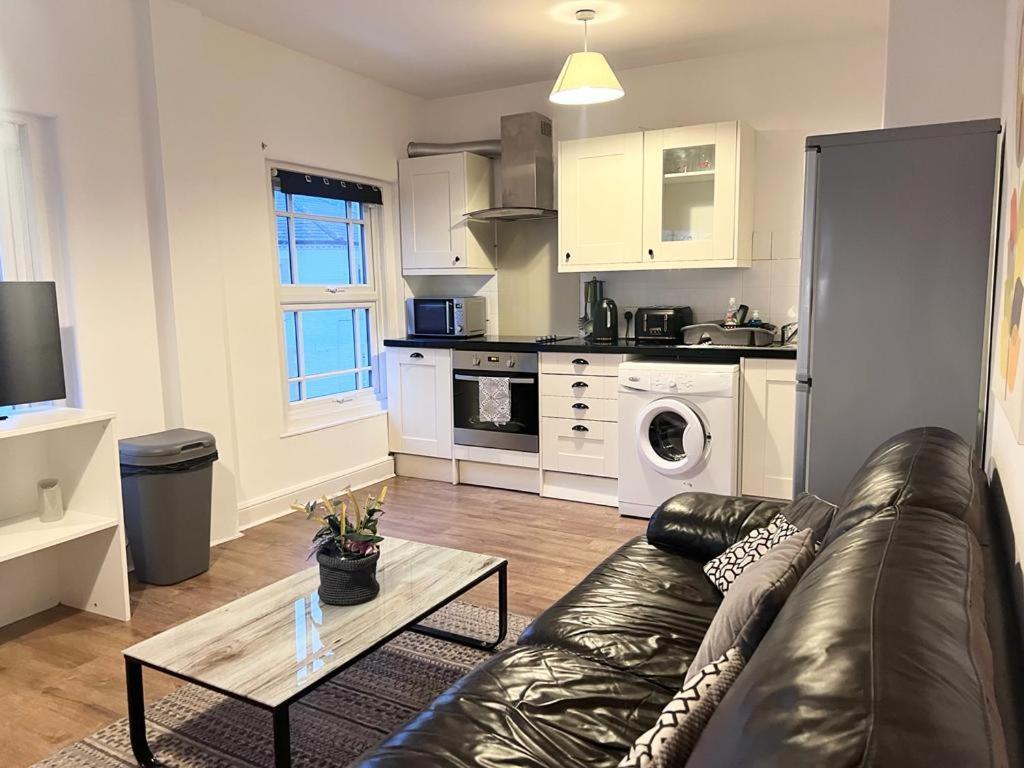 Yeovil Apartments Esterno foto